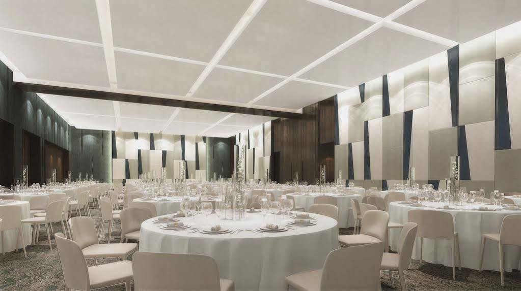 Seda Vertis North Quezon City Extérieur photo The ballroom