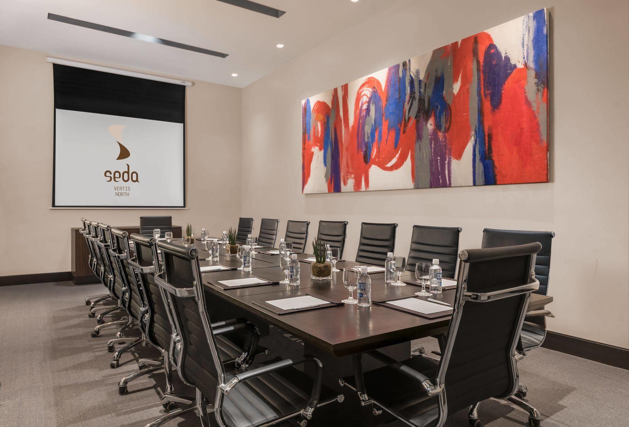 Seda Vertis North Quezon City Extérieur photo Boardroom at Seda Hotel